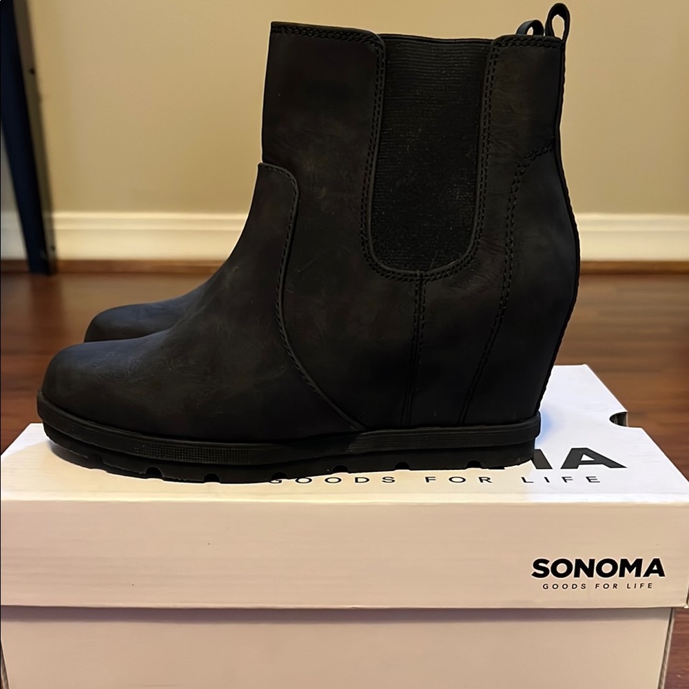 Sonoma Women's Black Boots Size 6
